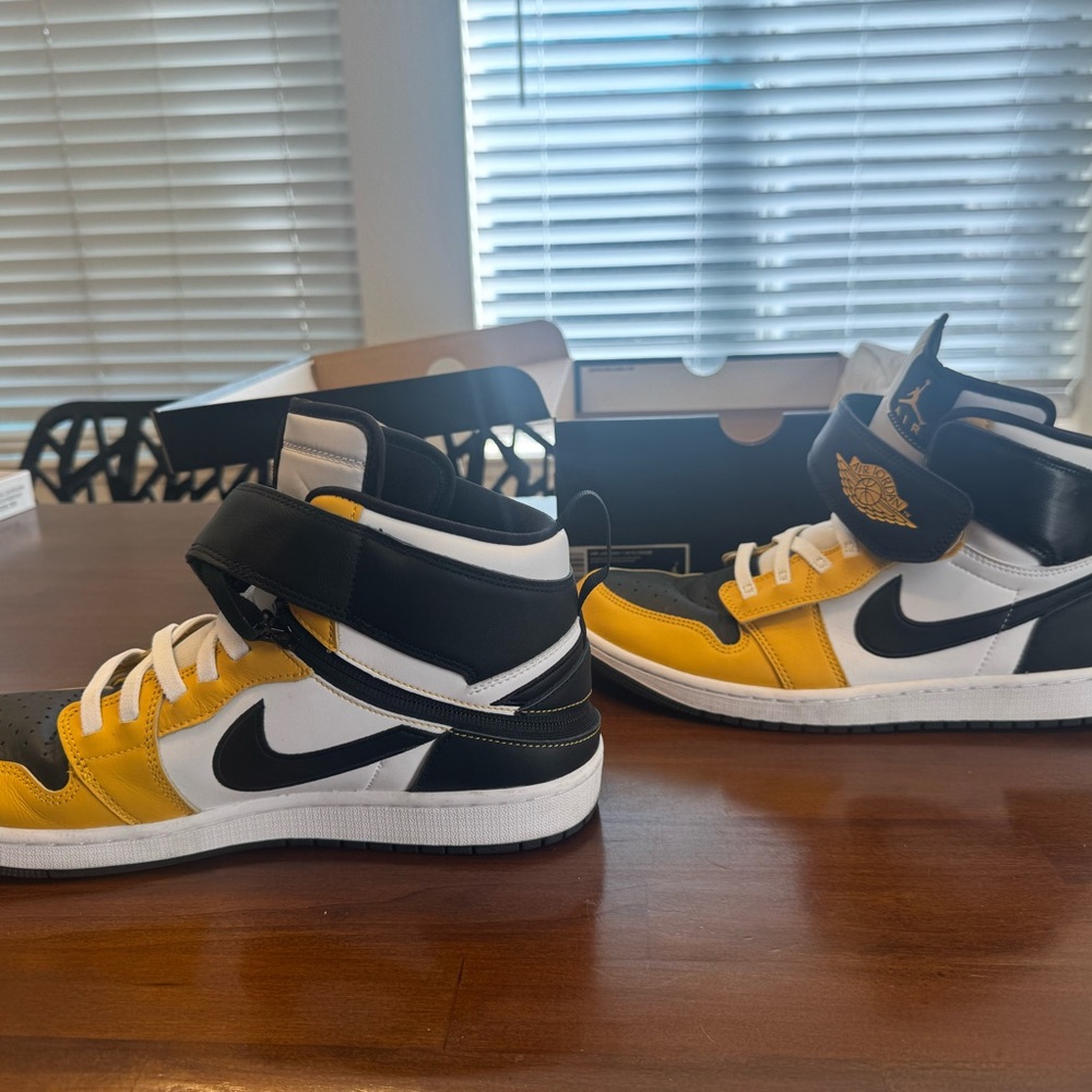 Nike Jordan 1 Fly Ease Yellow and Black Sneakers - Picture 11 of 11